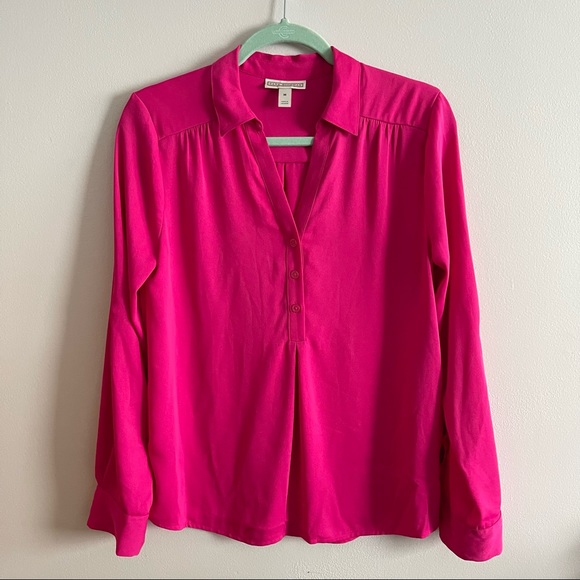 Dana Buchman Pink Crepe Roll Tab Blouse Top Size Medium - Picture 1 of 7